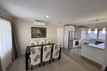 14 Roderick Place, Onerahi