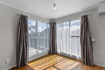 44 Burbank Avenue, Manurewa