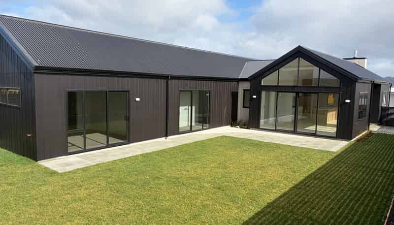 15 Tatahi Street, Wharewaka