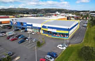 Rare Mega Centre Bulk Retail Opportunity!