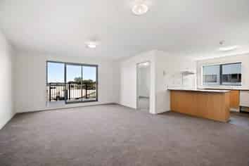 35/241 Hinemoa Street, Birkenhead
