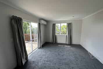 4b John Walker Drive, Manurewa