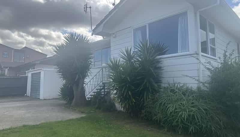 4b John Walker Drive, Manurewa