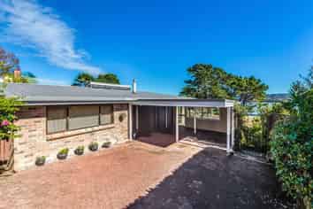 21 Himalaya Crescent, Lynfield