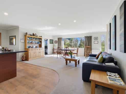 186 Sunset Valley Road, Upper Moutere