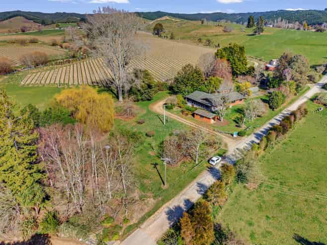 186 Sunset Valley Road, Upper Moutere