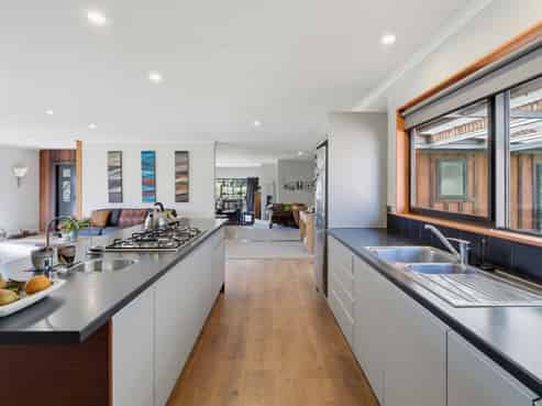 186 Sunset Valley Road, Upper Moutere