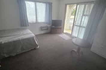 Manawatu / Whanganui - Address withheld