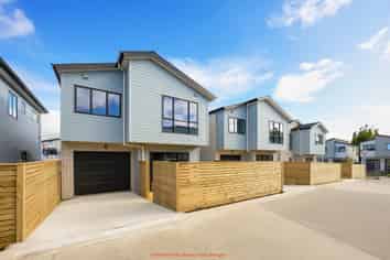 645 Tarapuka Road, Westgate