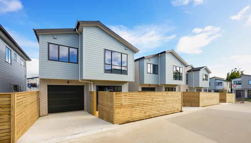 645 Tarapuka Road, Westgate