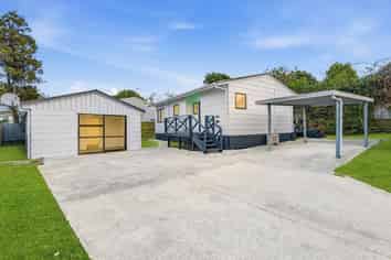 2/9 Maplesden Drive, Clendon Park