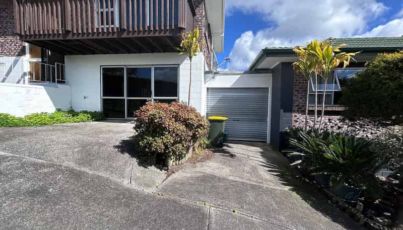 1/361 Wairau Road, Totara Vale