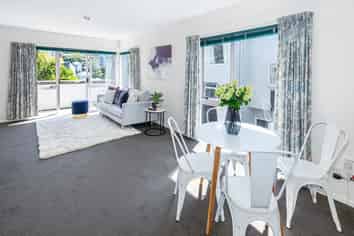 16/20 Thompson Street, Mount Cook
