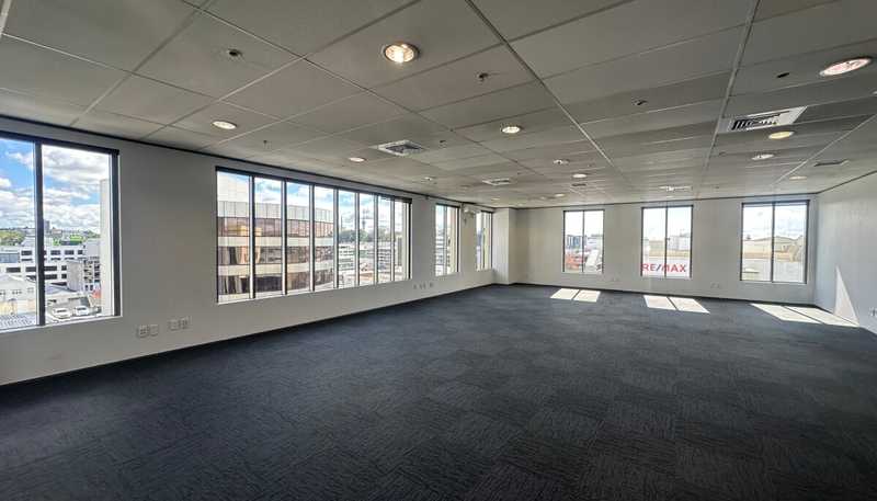 180-182 Broadway, Newmarket