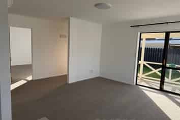 2A Pine Road, Orewa