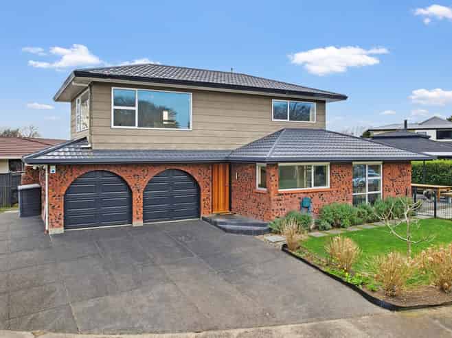 8 Aintree Crescent, Awapuni