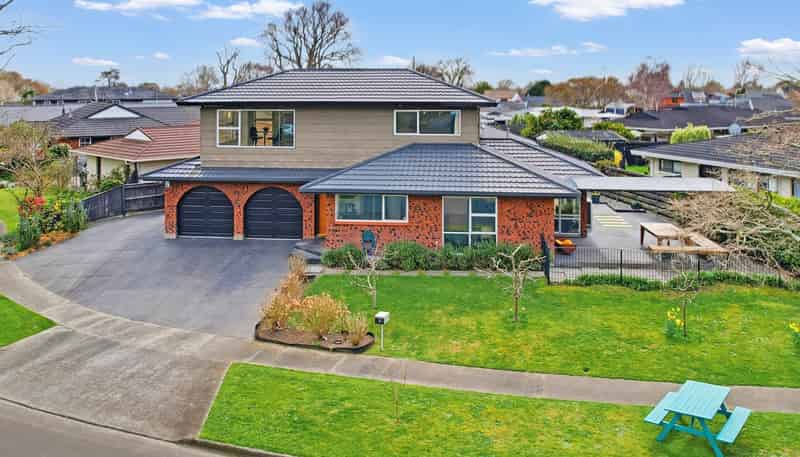 8 Aintree Crescent, Awapuni