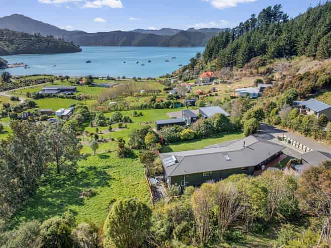 1466 Port Underwood Road, Port Underwood