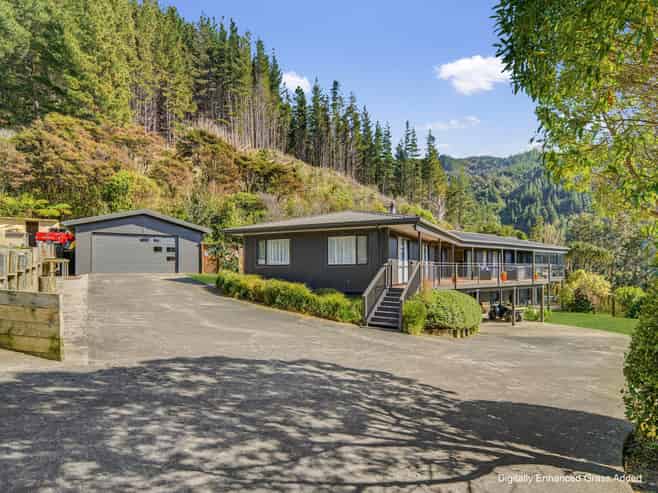 1466 Port Underwood Road, Port Underwood