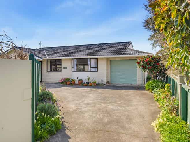 43 Belvedere Avenue, Waikanae