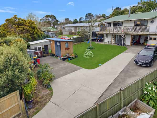 8 Kaipara Crescent, Helensville