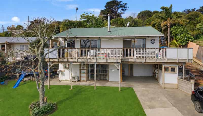 8 Kaipara Crescent, Helensville