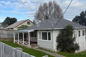 3 Totara Road, Stanmore Bay