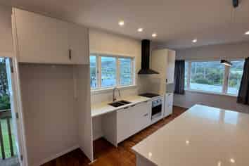 3 Totara Road, Stanmore Bay