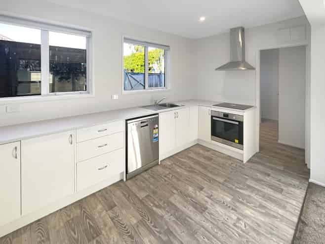 10A Moana Grove, Waiwhetu