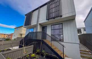 7/145 Richardson Road, Mount Albert