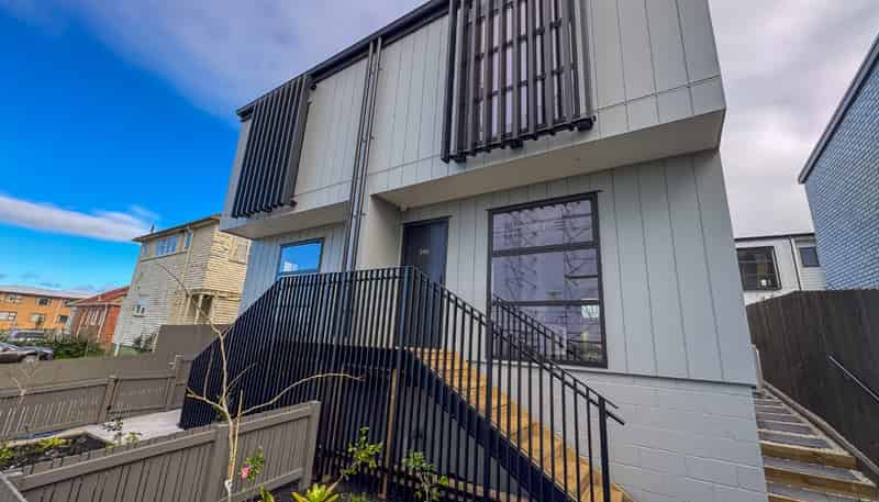 7/145 Richardson Road, Mount Albert