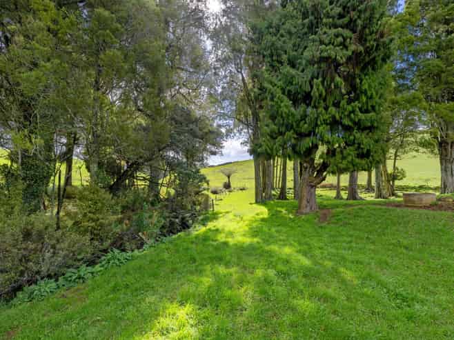 554 Maungatawhiri Road (bare block), Raglan