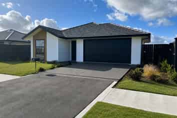 173 Faringdon Boulevard, Rolleston