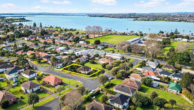 44 Hobson Drive, Panmure