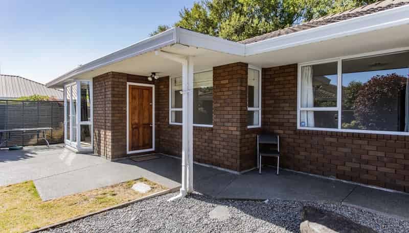 68B Lowry Avenue, Redwood