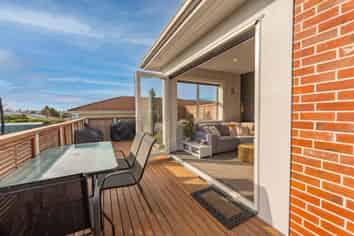 3 Deal Street, Seaview