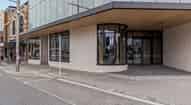 Open gallery