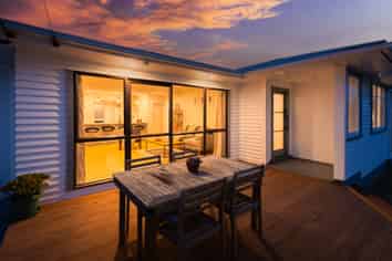 42 Donovan Road, PARAPARAUMU BEACH