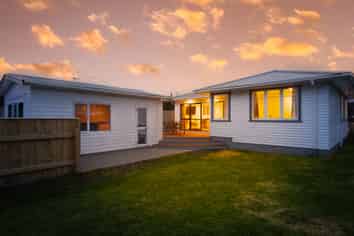 42 Donovan Road, PARAPARAUMU BEACH
