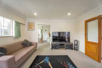 25 Chedworth Avenue, Chedworth