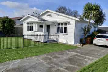 32 Knowles Street, Terrace End
