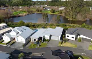 35 Double Bay Road, Pyes Pa