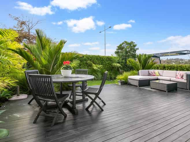 4 Te Oneroa Way, Long Bay