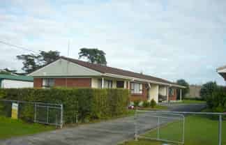 18 Doctors Hill Road, Maungaturoto