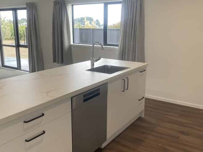 111 Harakeke Drive, Wharewaka