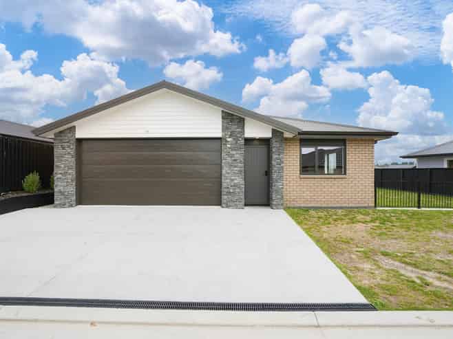 111 Harakeke Drive, Wharewaka
