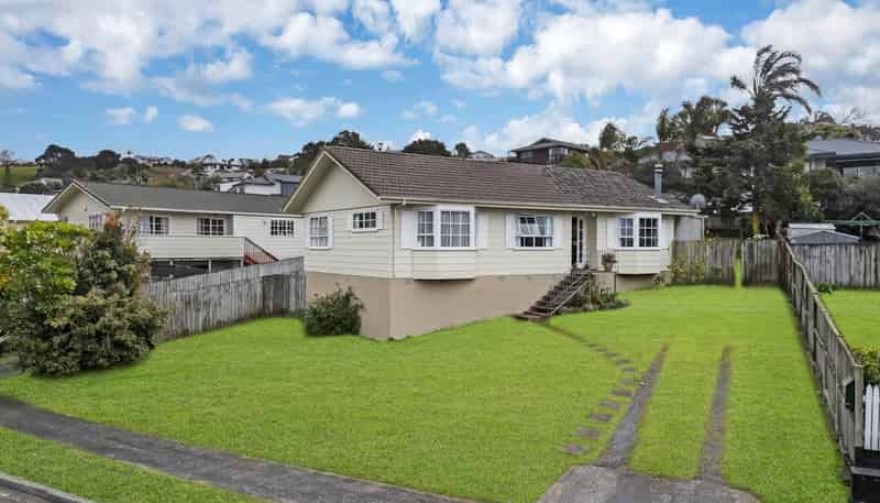 100 West Harbour Drive, West Harbour