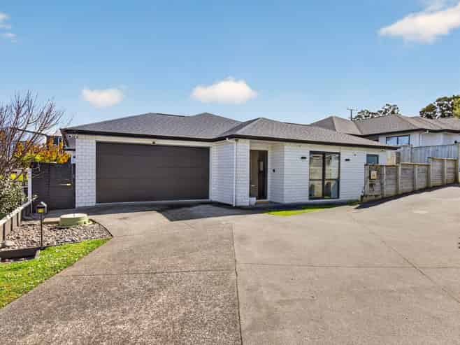 19 Reserva Crescent, Kumeu