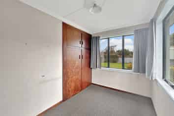 8 Fulton Street, Gladstone