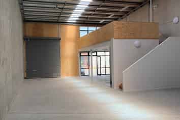 Modern High-Stud Warehouse | 268sqm | Wiri